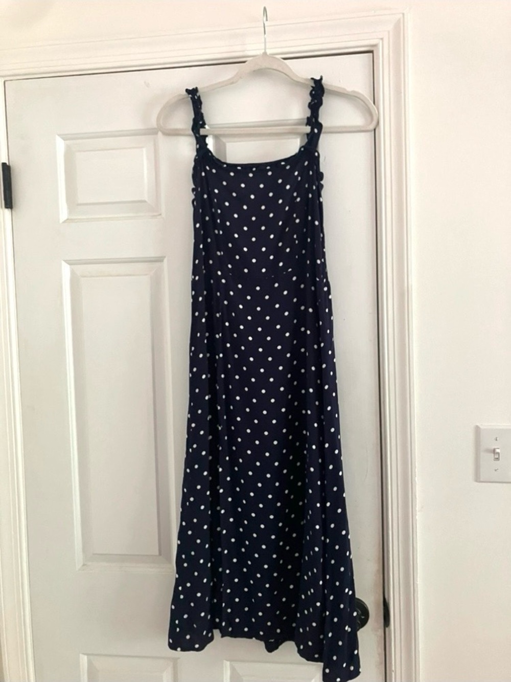 Francesca’s blue and white polka dot flowy lightweight girly dress size small